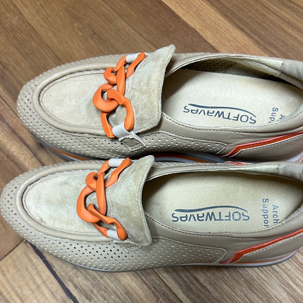 Softwaves Women's Beige and Orange Loafers